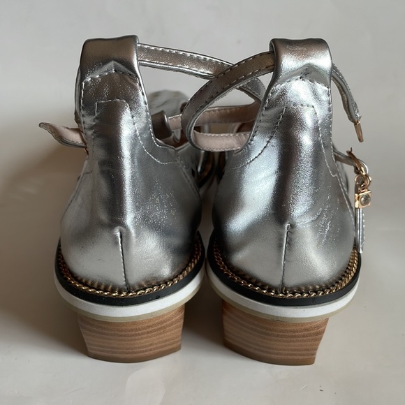 Silver Perforated Ankle Strap Stacked Heel Custom Made Dance Shoes size 7 - Picture 6 of 15